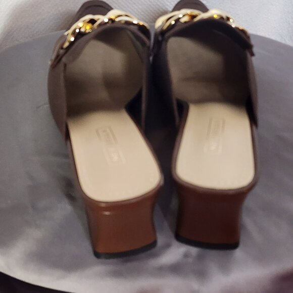 Newbella Chocolate Brown Pointed Toe Square Heel Gold Tone Chain Dress Mule 7.5 - Picture 6 of 16